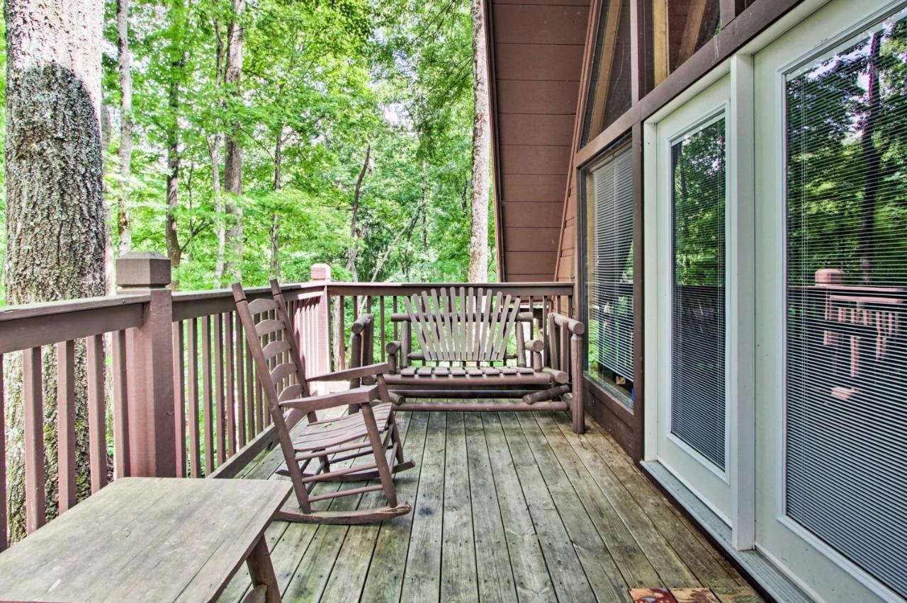 A-Frame Cabin With Hot Tub Less Than 1 Mi To Ober Gatlinburg Villa Exterior photo