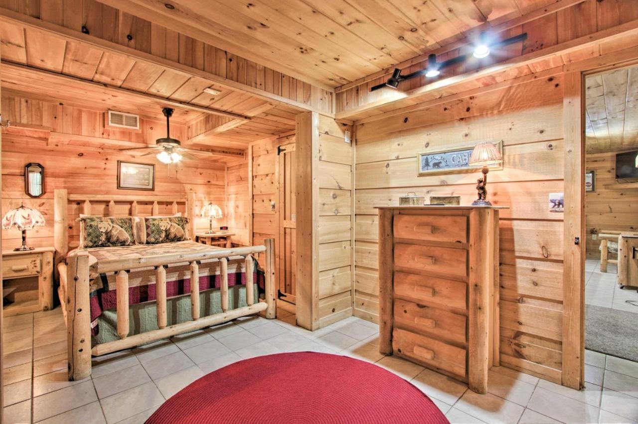 A-Frame Cabin With Hot Tub Less Than 1 Mi To Ober Gatlinburg Villa Exterior photo