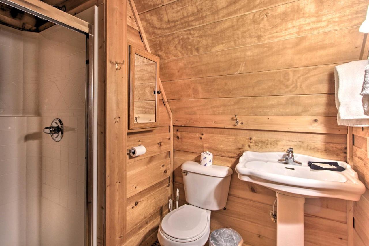 A-Frame Cabin With Hot Tub Less Than 1 Mi To Ober Gatlinburg Villa Exterior photo