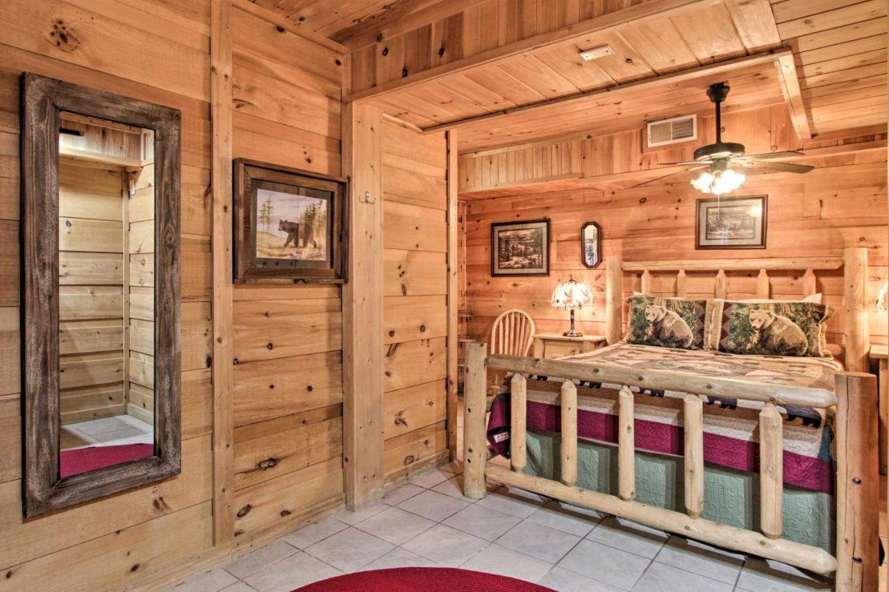 A-Frame Cabin With Hot Tub Less Than 1 Mi To Ober Gatlinburg Villa Exterior photo